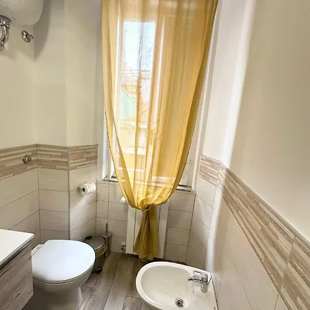 شقة Domus Incantevole Vicino Colosseo Foro روما