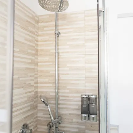 Domus Incantevole Vicino Colosseo Foro Διαμέρισμα