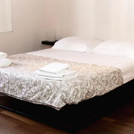 Διαμέρισμα Domus Incantevole Vicino Colosseo Foro *