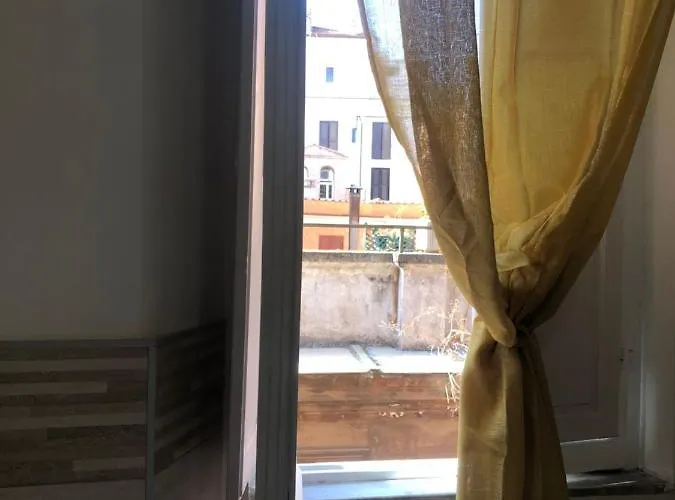 Lägenhet Domus Incantevole Vicino Colosseo Foro Rom