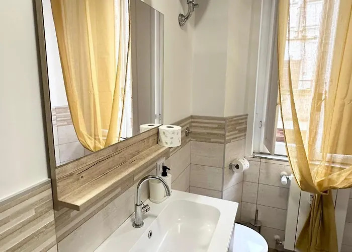 Domus Incantevole Vicino Colosseo Foro