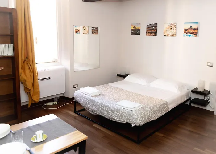 Domus Incantevole Vicino Colosseo Foro * Rom